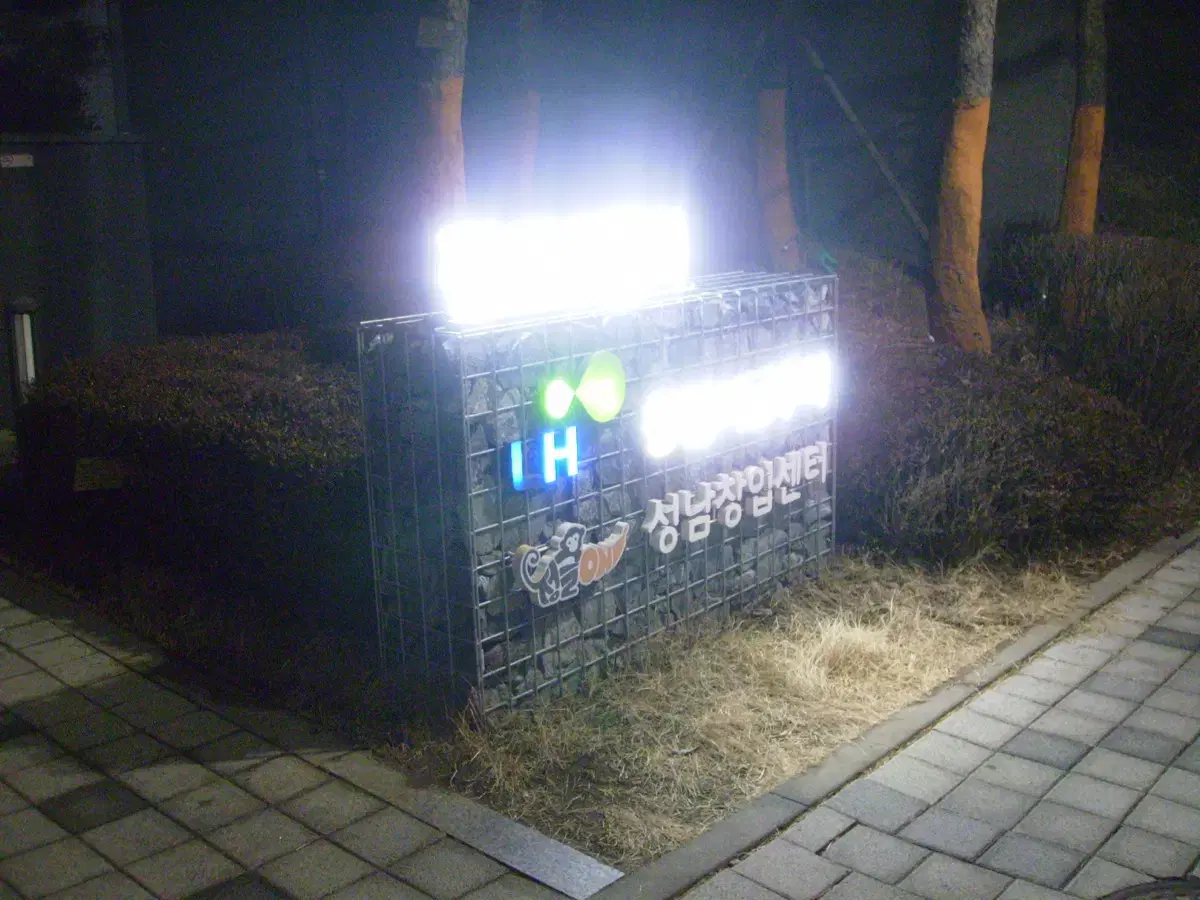 thumbnail-10